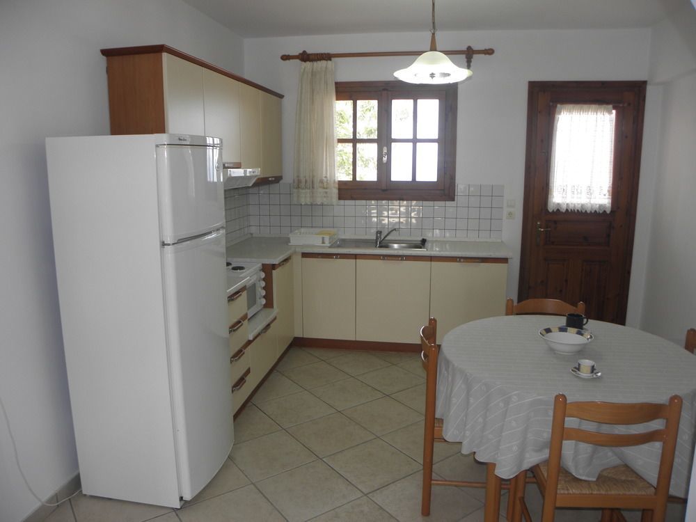 Lakonia Bay Apartments Archangelos (Laconia) Exterior foto